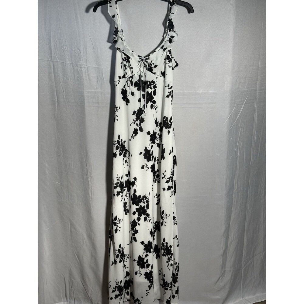 Jonathan Martin Floral Maxi Dress Black White Sleeveless Flowing Size 9 Easter